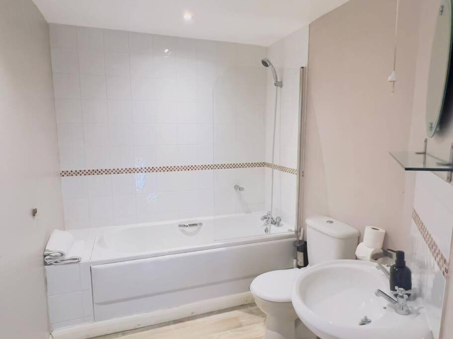 Starview Apartment 101 كول شيستر المظهر الخارجي الصورة