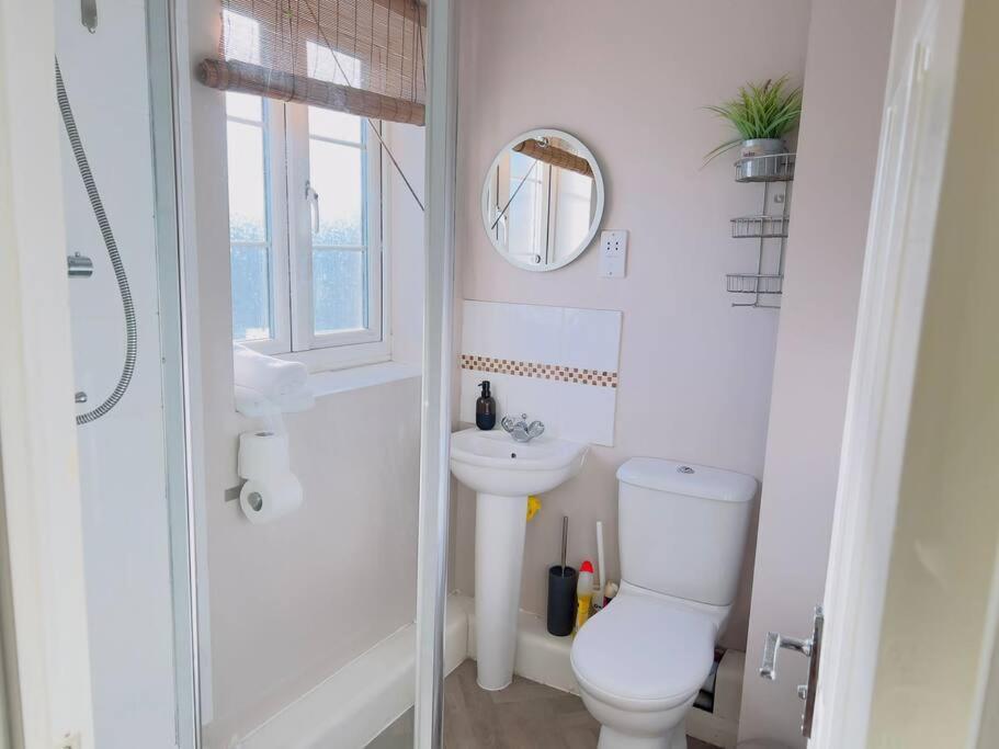 Starview Apartment 101 كول شيستر المظهر الخارجي الصورة