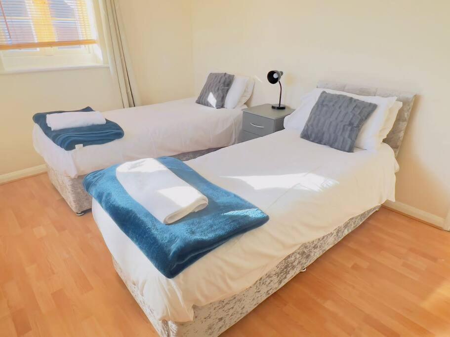 Starview Apartment 101 كول شيستر المظهر الخارجي الصورة